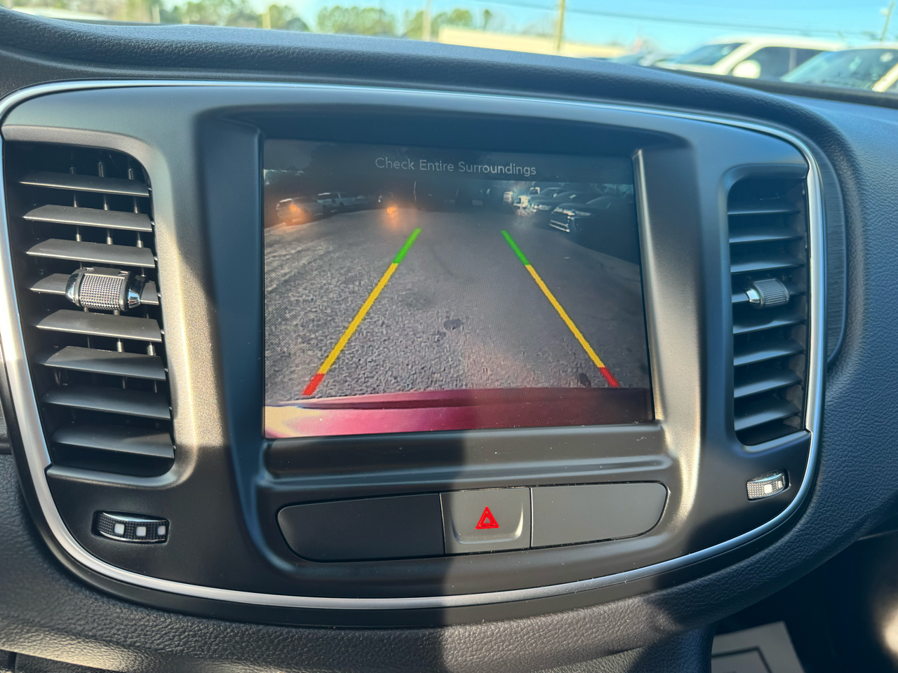 Chrysler 200 4dr Sdn Limited Platinum FWD 2016