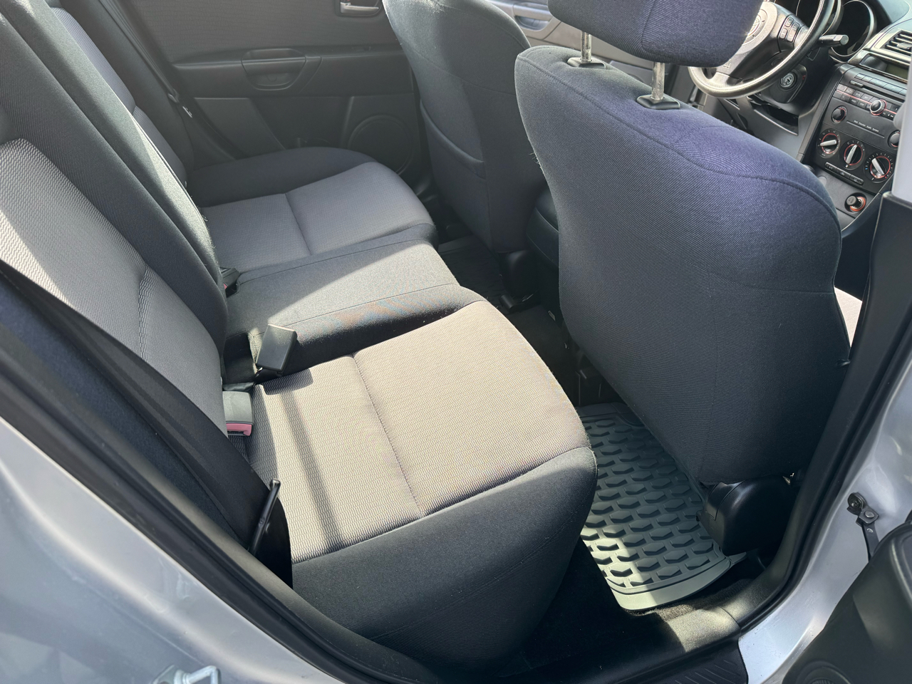 Mazda MAZDA3 4dr Sdn Auto i Touring 2007