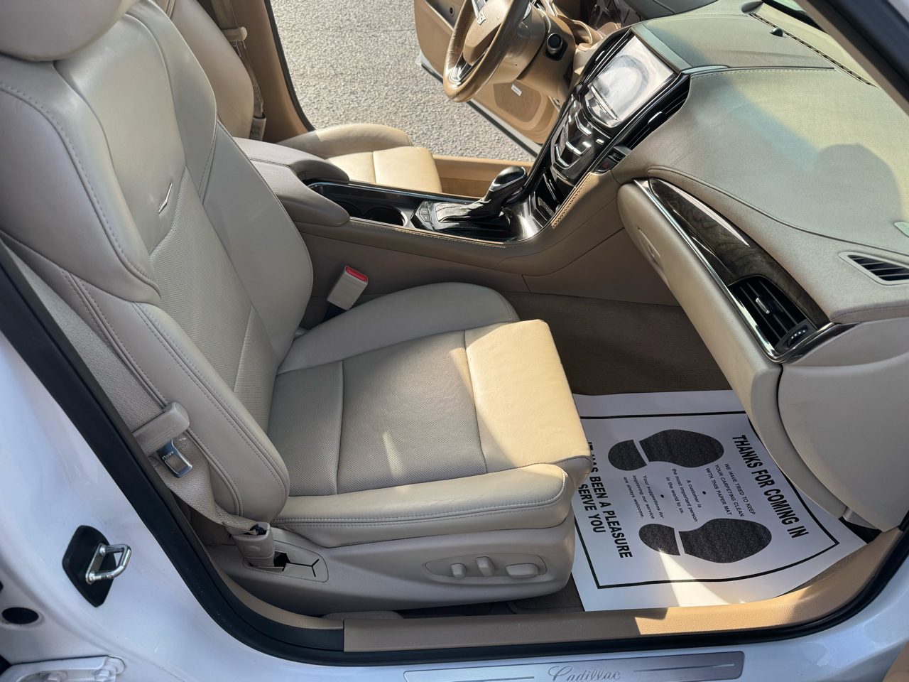 Cadillac ATS Sedan 4dr Sdn 2.0L Luxury RWD 2015