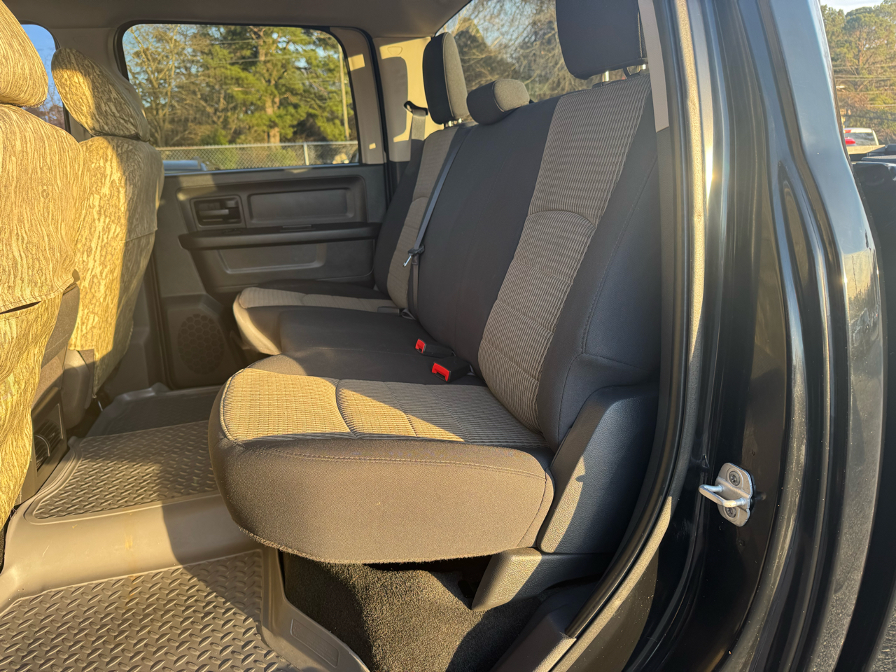 RAM 2500 4WD Crew Cab 149" ST 2012