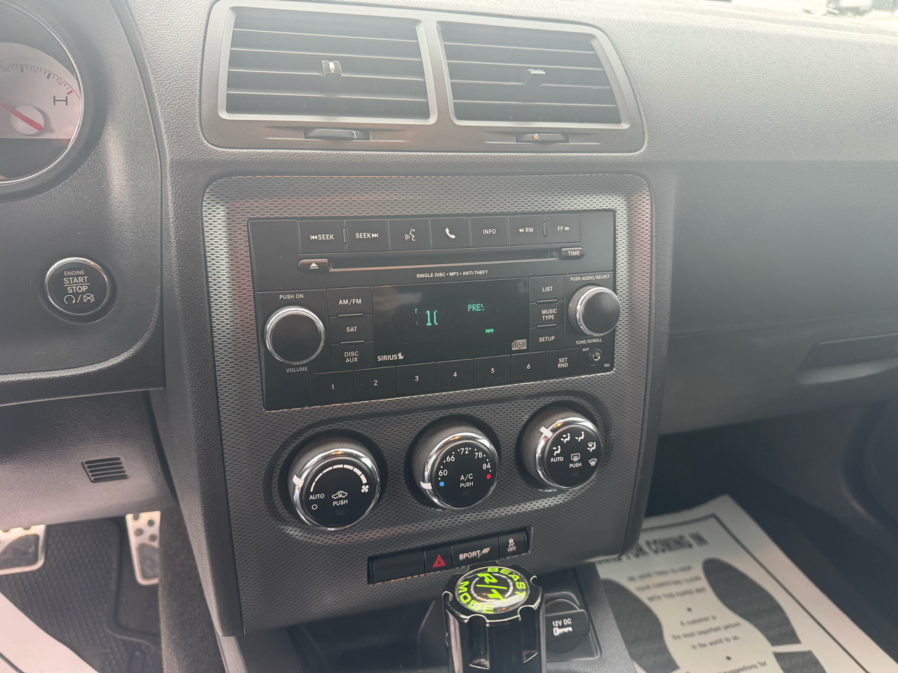 Dodge Challenger 2dr Cpe R/T 2012