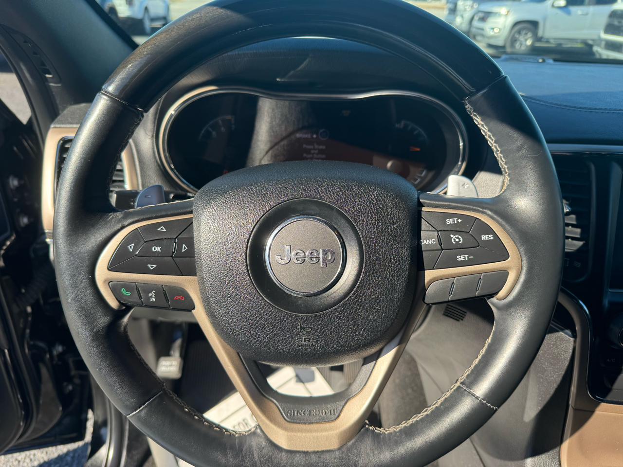 Jeep Grand Cherokee 4WD 4dr Overland 2015