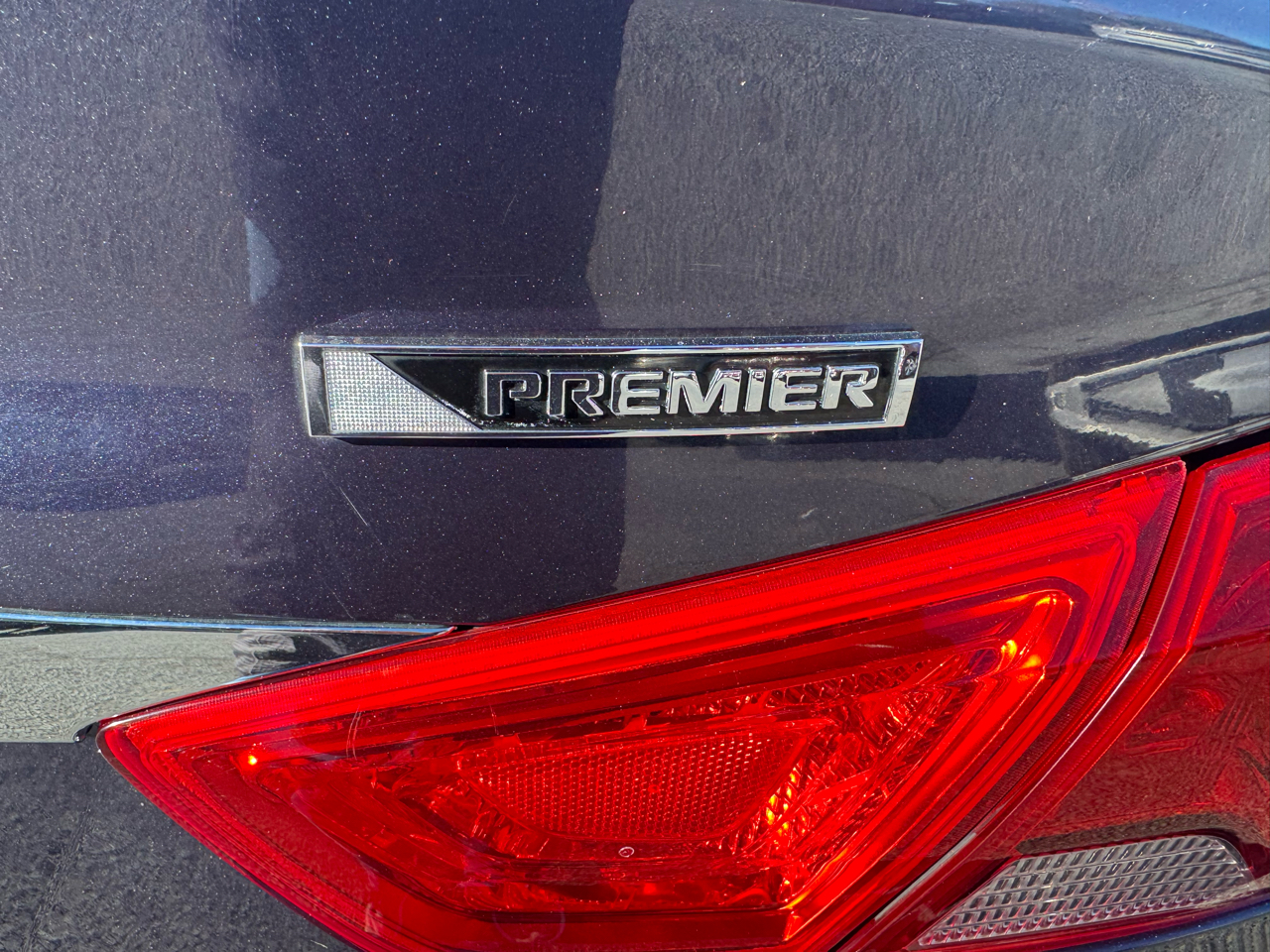 Chevrolet Impala 4dr Sdn Premier w/2LZ 2018