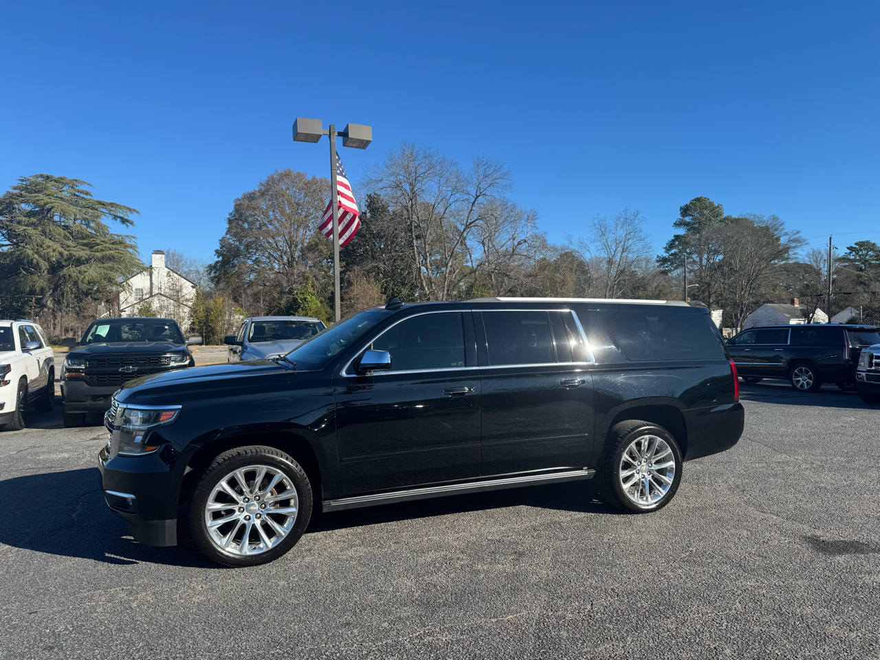 Chevrolet Suburban 4WD 4dr 1500 Premier 2019
