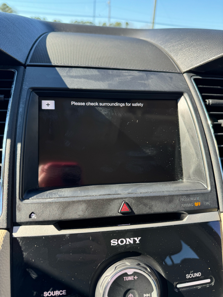 Ford Taurus Limited FWD 2017