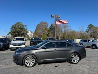 Ford Taurus Limited FWD 2017