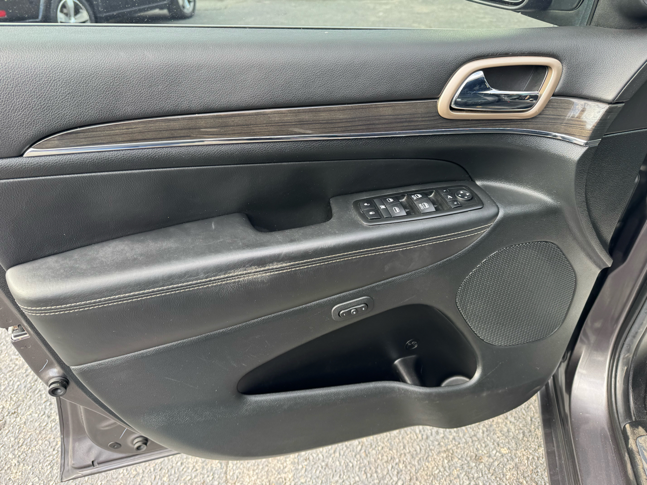 Jeep Grand Cherokee RWD 4dr Overland 2015