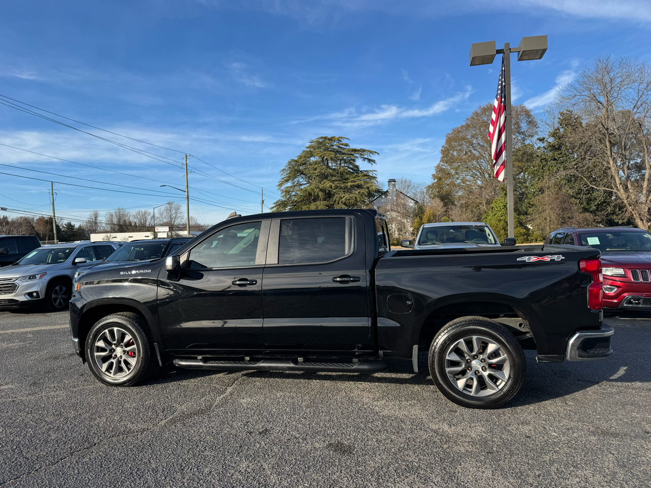 Chevrolet Silverado 1500 4WD Crew Cab 147" LT 2019