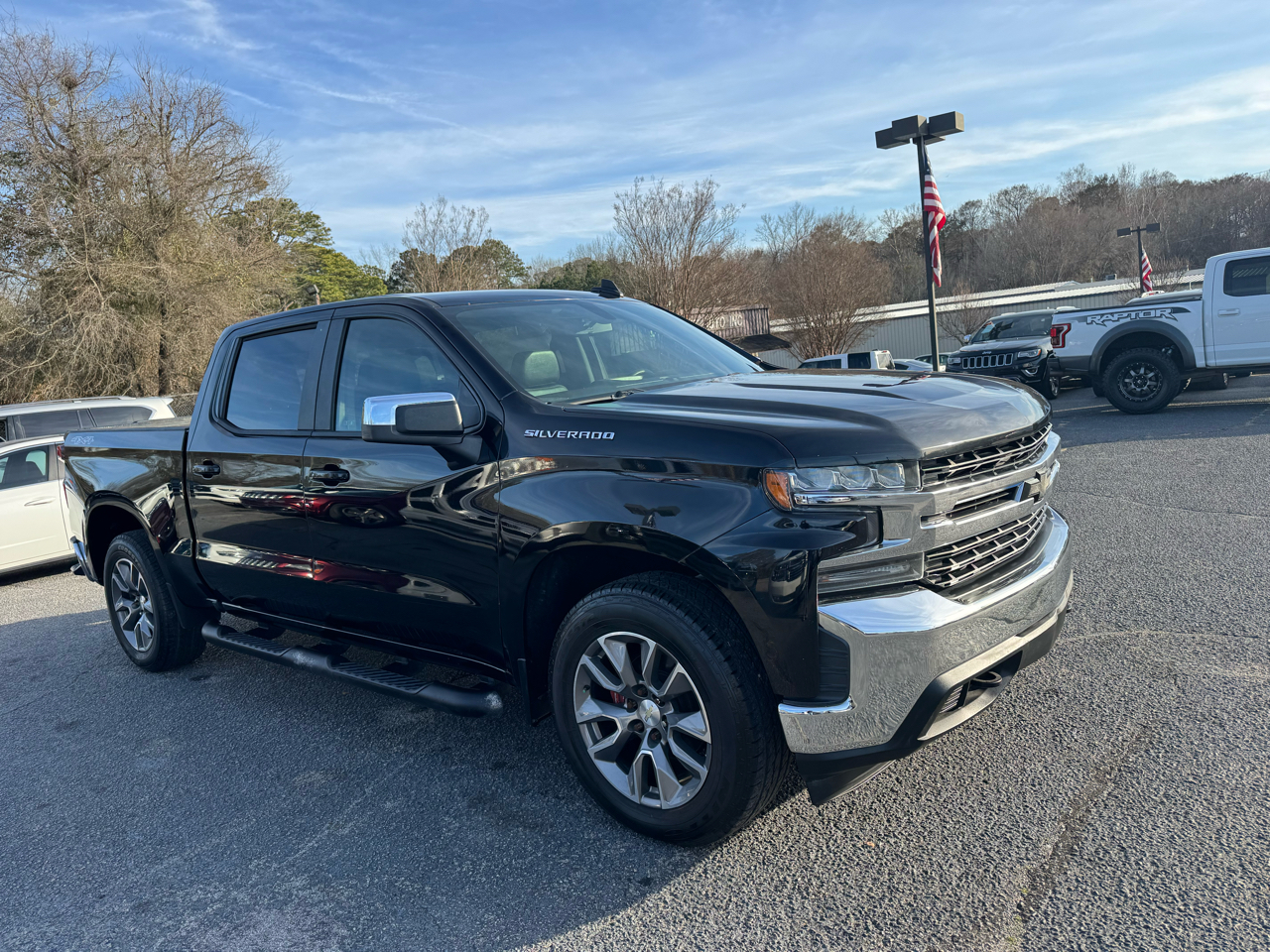 Chevrolet Silverado 1500 4WD Crew Cab 147" LT 2019