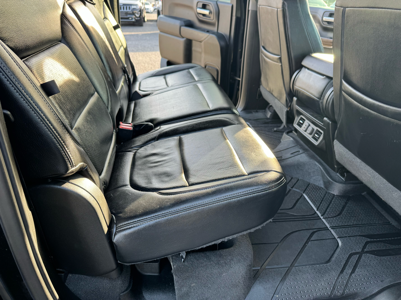 Chevrolet Silverado 1500 4WD Crew Cab 147" LT 2019