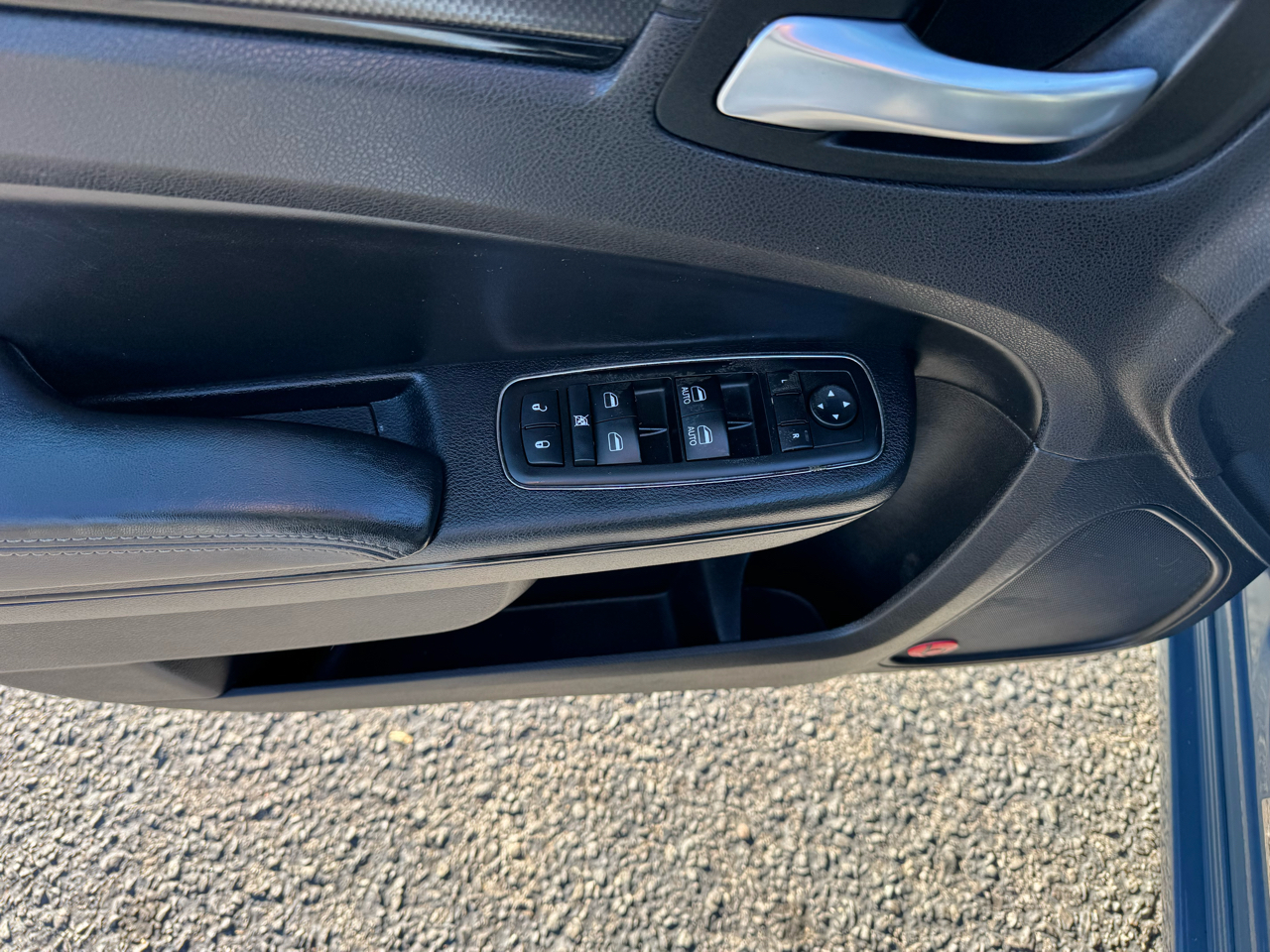 Chrysler 300 4dr Sdn 300S RWD 2014