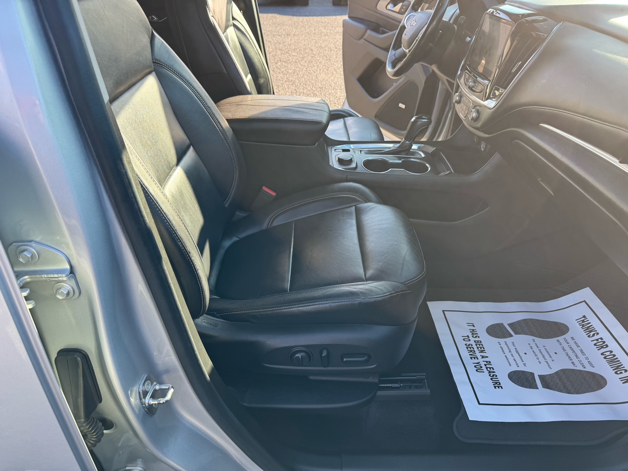 Chevrolet Traverse FWD 4dr LT Leather w/3LT 2018