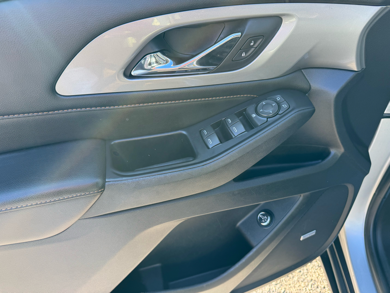 Chevrolet Traverse FWD 4dr LT Leather w/3LT 2018