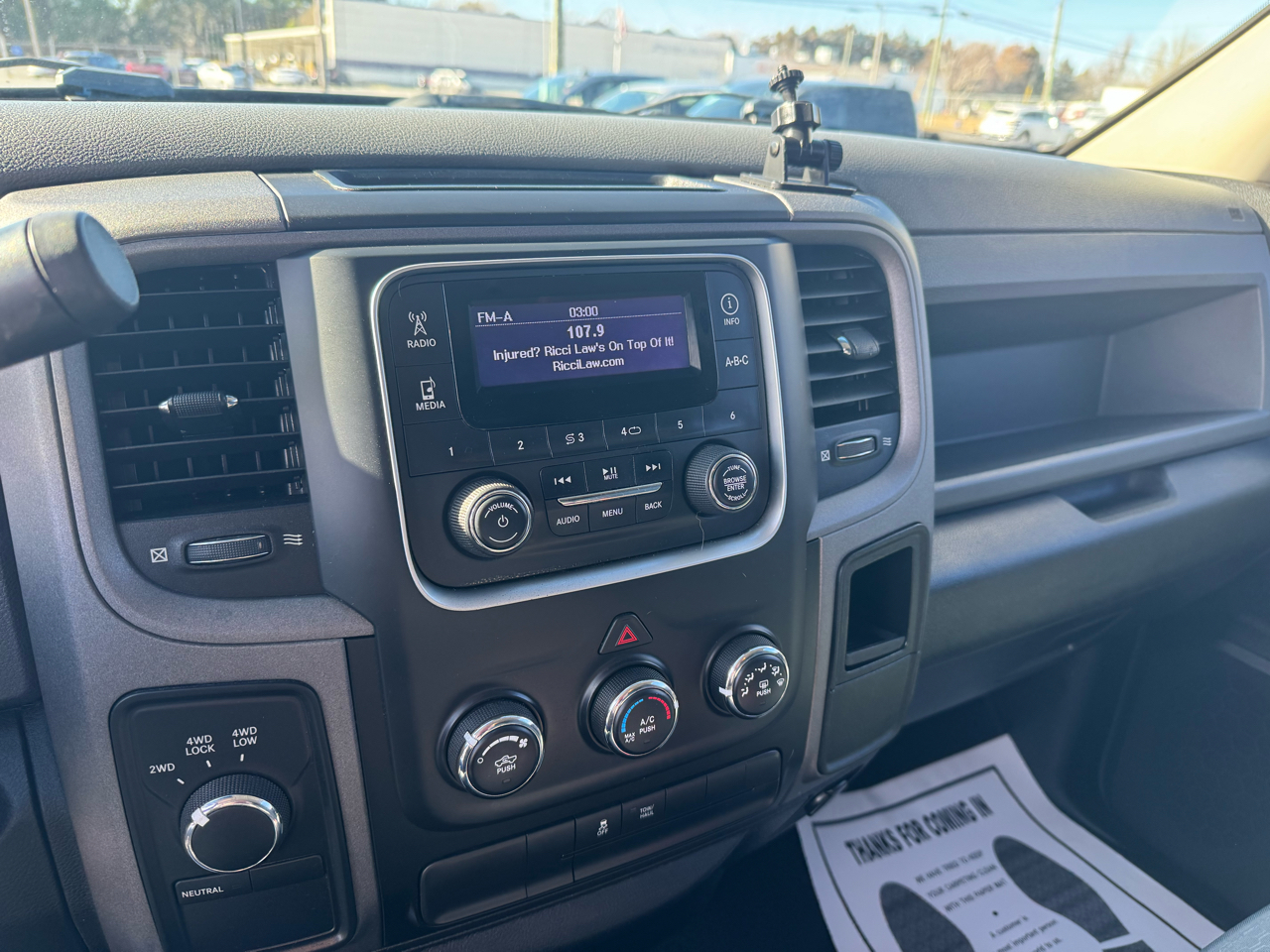 RAM 1500 4WD Quad Cab 140.5" Express 2013