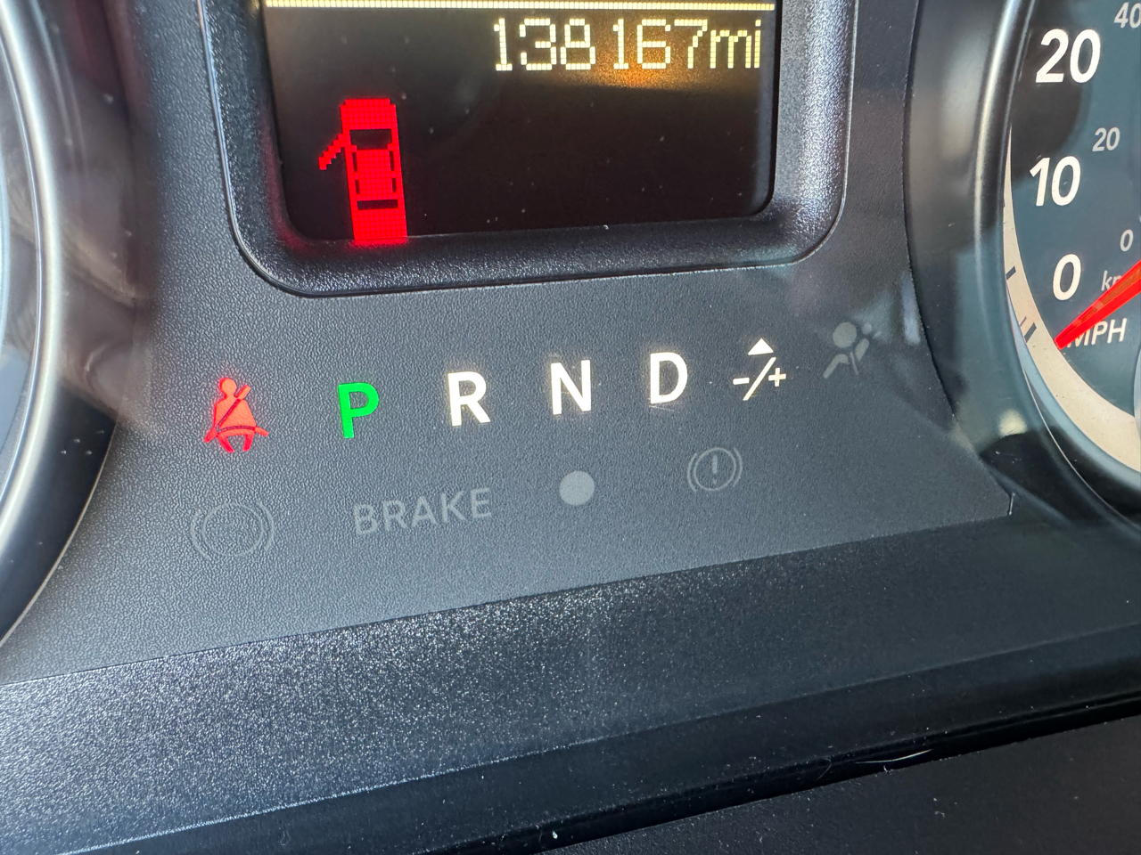 RAM 1500 4WD Quad Cab 140.5" Express 2013