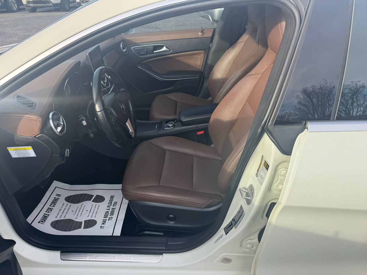 Mercedes-Benz CLA-Class 4dr Sdn CLA 250 FWD 2014