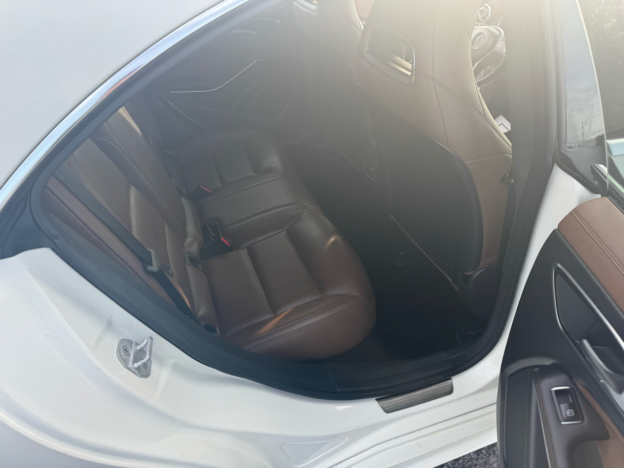 Mercedes-Benz CLA-Class 4dr Sdn CLA 250 FWD 2014