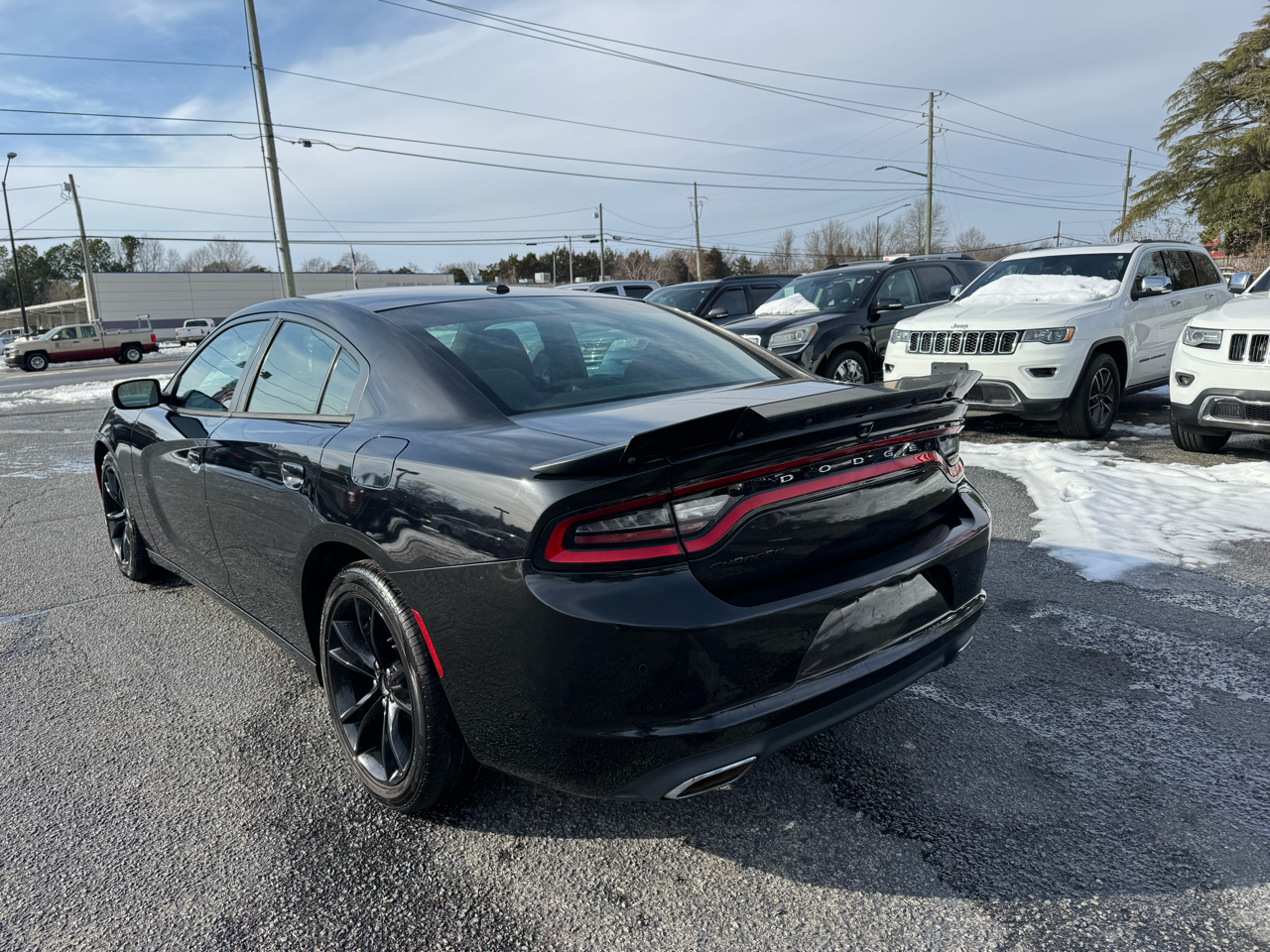 Dodge Charger SXT RWD 2018