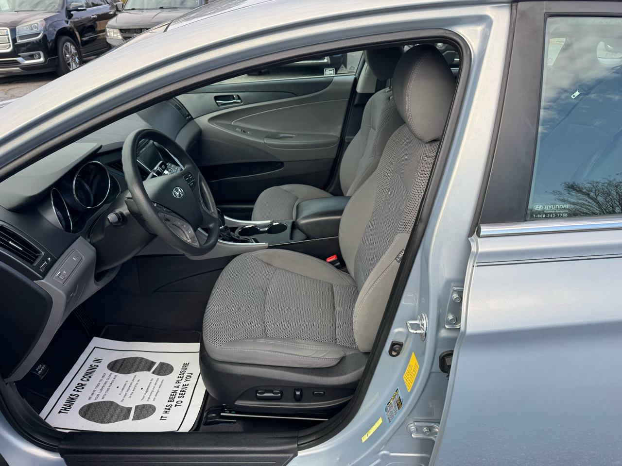 Hyundai Sonata 4dr Sdn 2.4L Auto GLS 2011