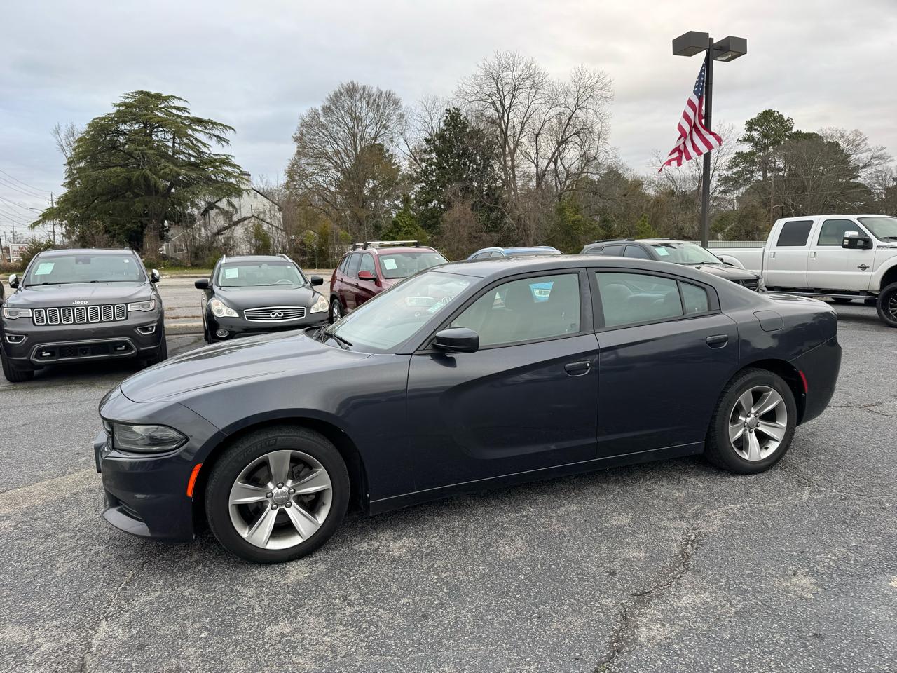 Dodge Charger SXT RWD 2017