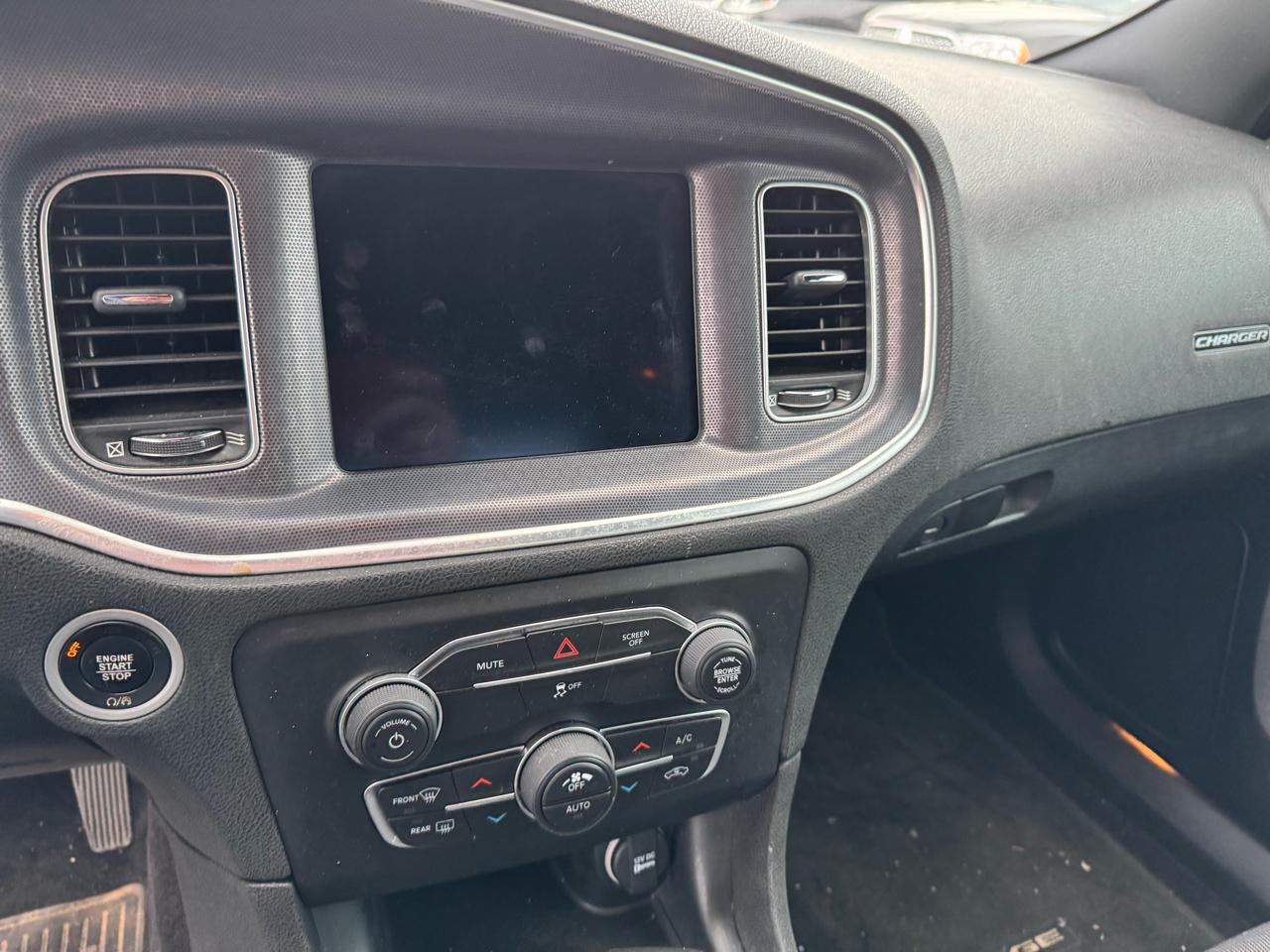 Dodge Charger SXT RWD 2017