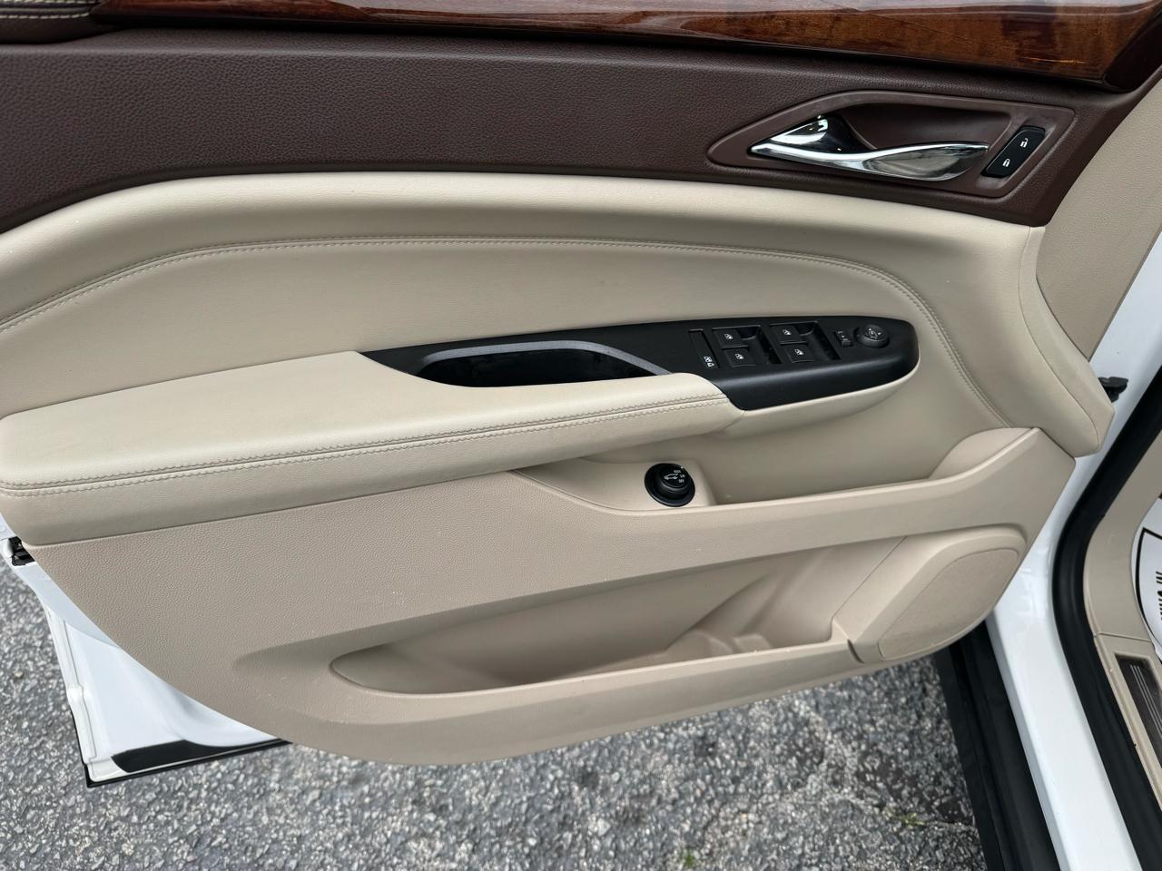 Cadillac SRX AWD 4dr Premium Collection 2013