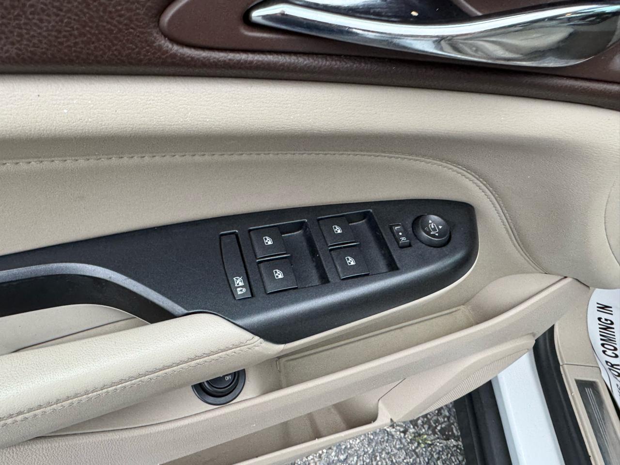 Cadillac SRX AWD 4dr Premium Collection 2013