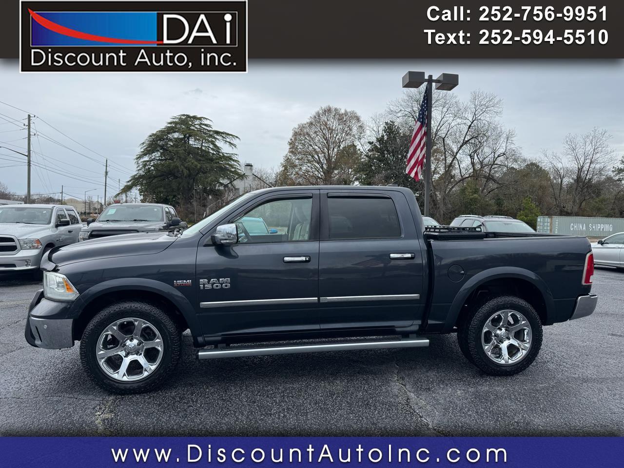 RAM 1500 4WD Crew Cab 140.5" Laramie 2015