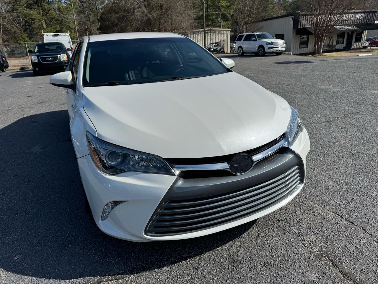 Toyota Camry Hybrid 4dr Sdn XLE (Natl) 2015