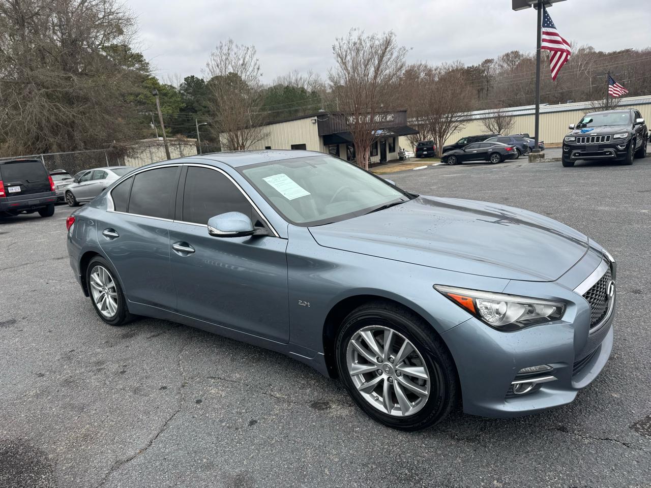 Infiniti Q50 4dr Sdn 2.0t Premium RWD 2016