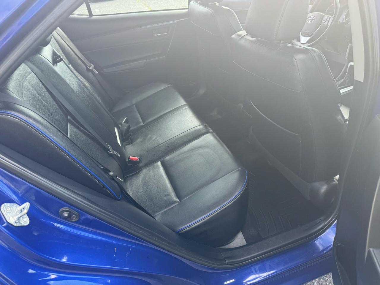 Toyota Corolla XSE CVT (Natl) 2018