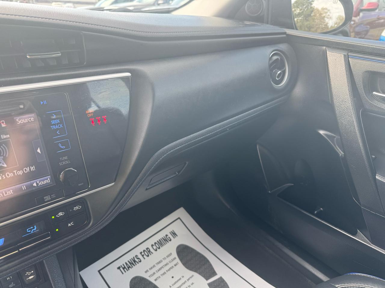 Toyota Corolla XSE CVT (Natl) 2018