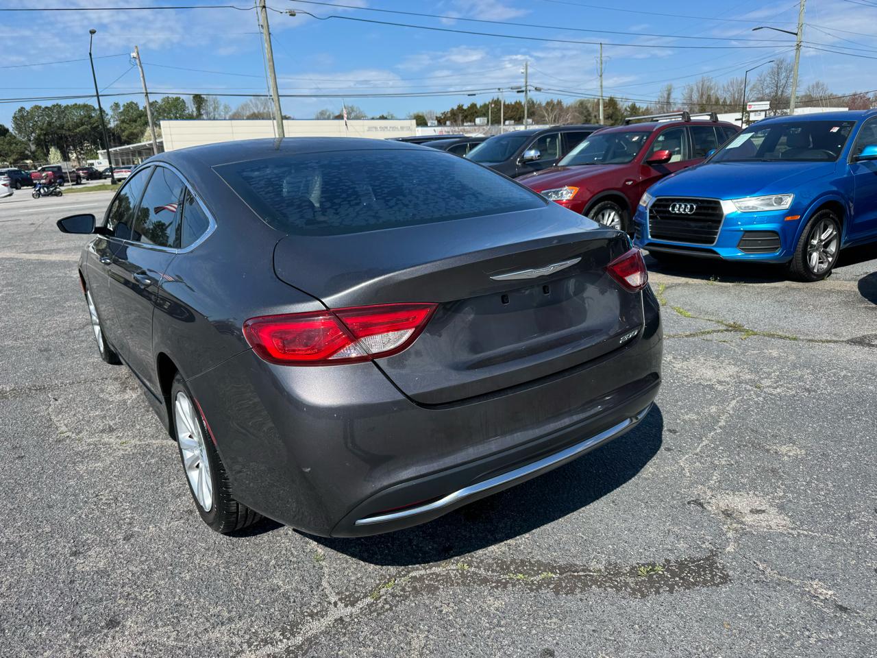 Chrysler 200 4dr Sdn Limited FWD 2015