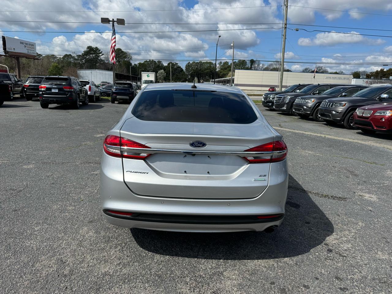 Ford Fusion SE FWD 2018