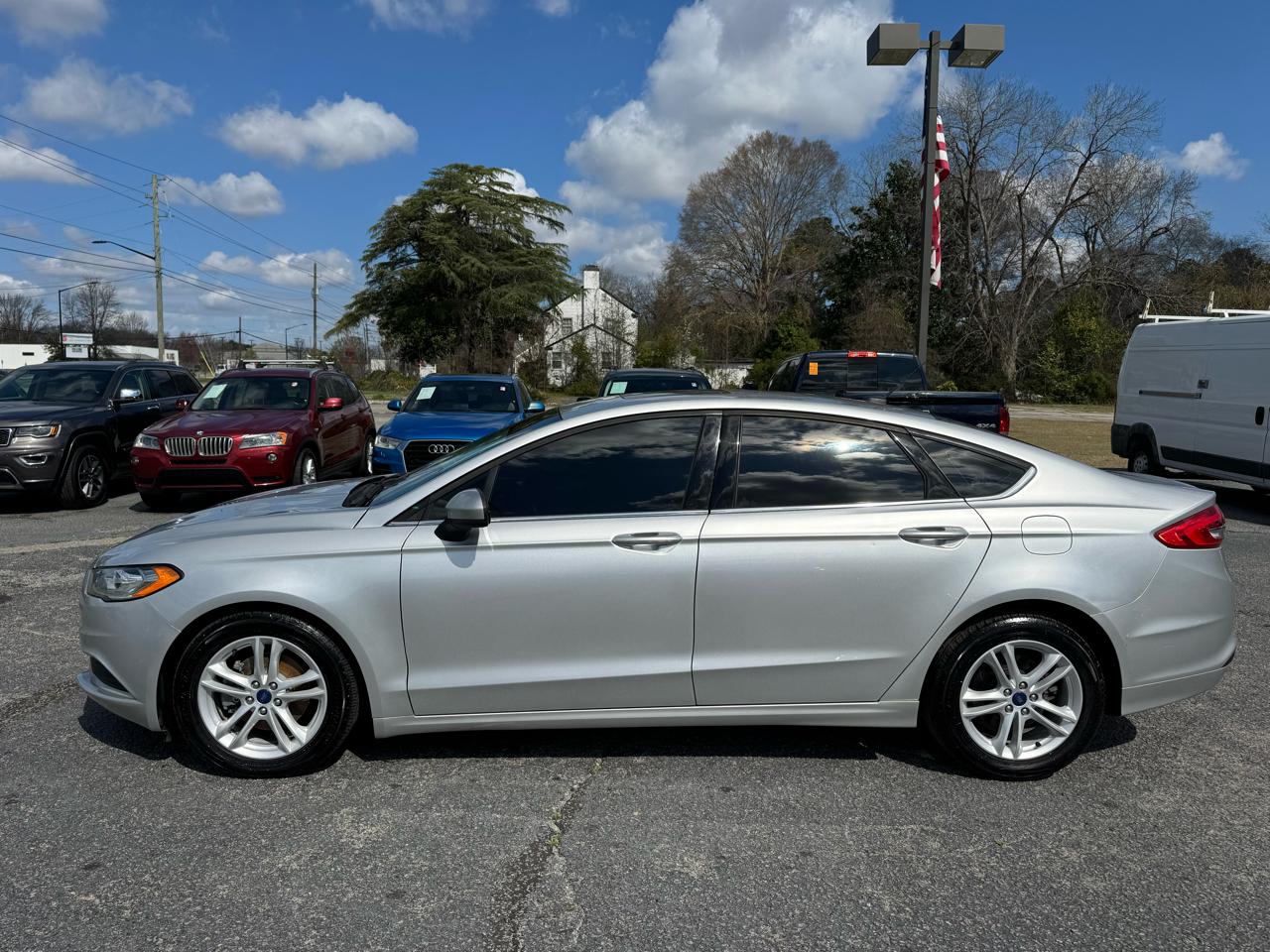 Ford Fusion SE FWD 2018