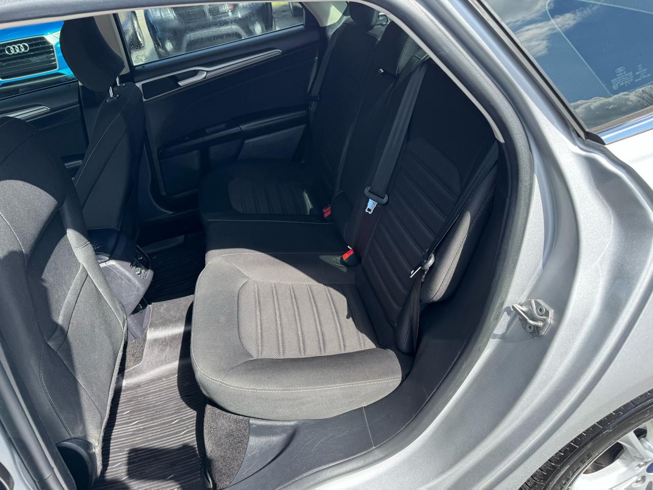 Ford Fusion SE FWD 2018