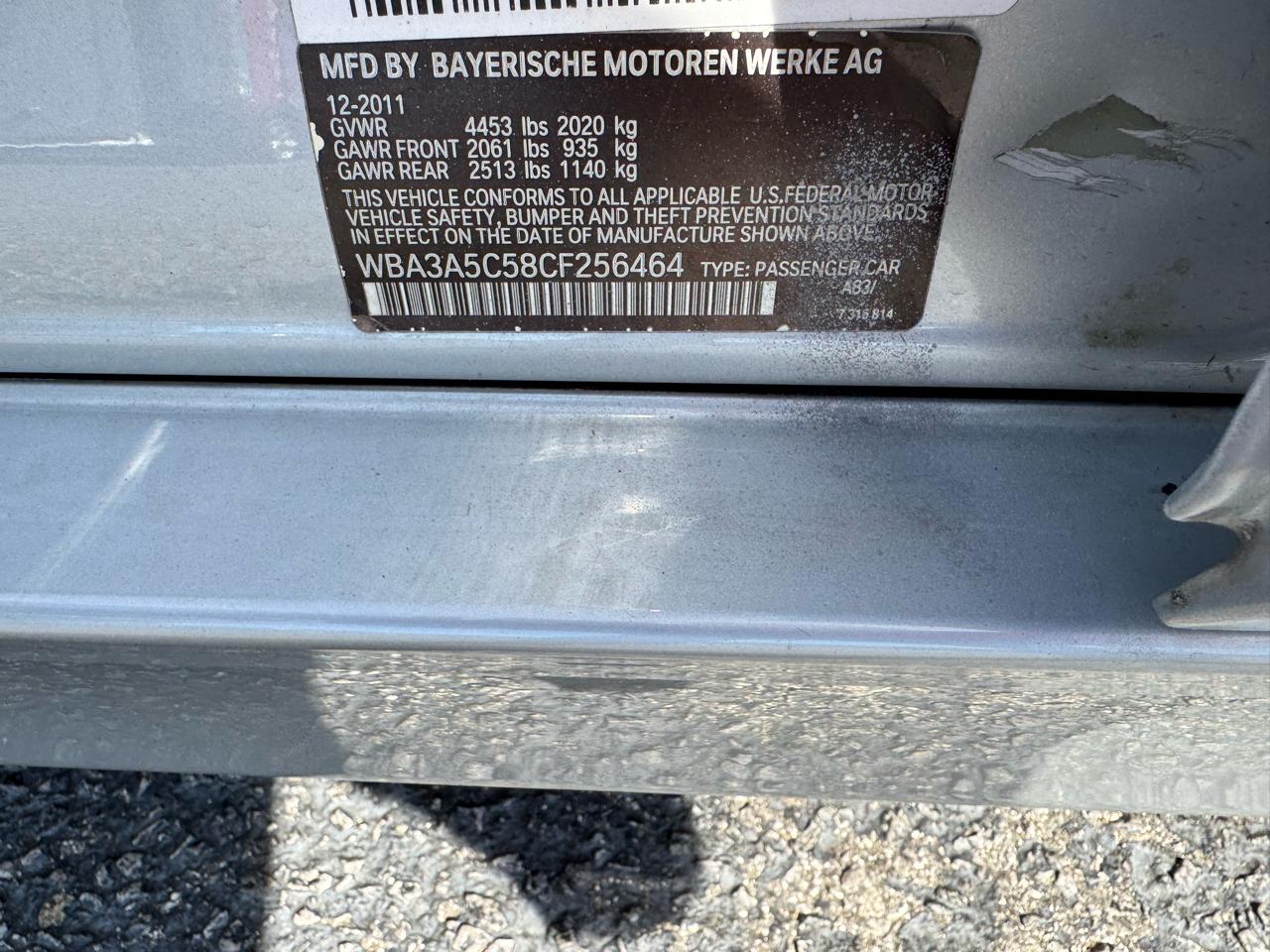 BMW 3 Series 4dr Sdn 328i RWD 2012