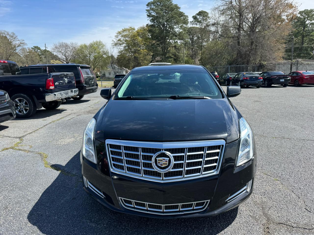 Cadillac XTS 4dr Sdn Premium FWD 2014