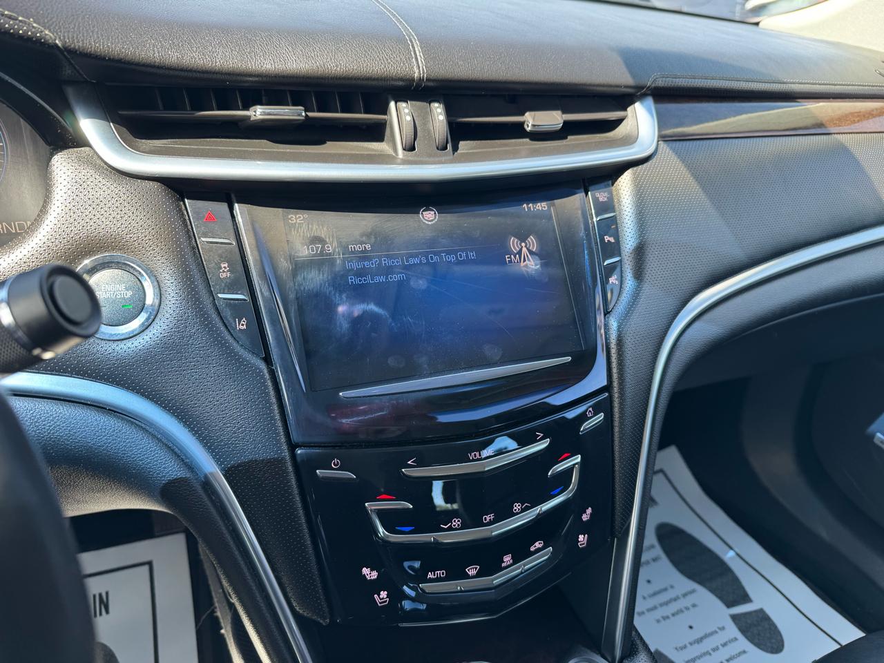 Cadillac XTS 4dr Sdn Premium FWD 2014