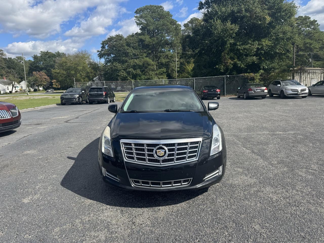 Cadillac XTS 4dr Sdn Premium FWD 2014