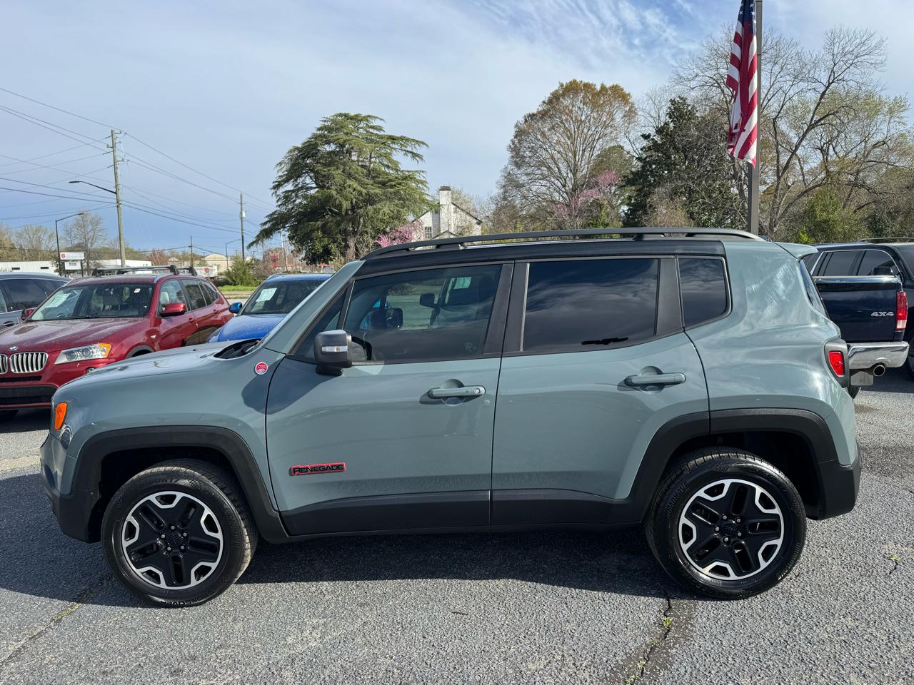 Jeep Renegade 4WD 4dr Trailhawk 2016
