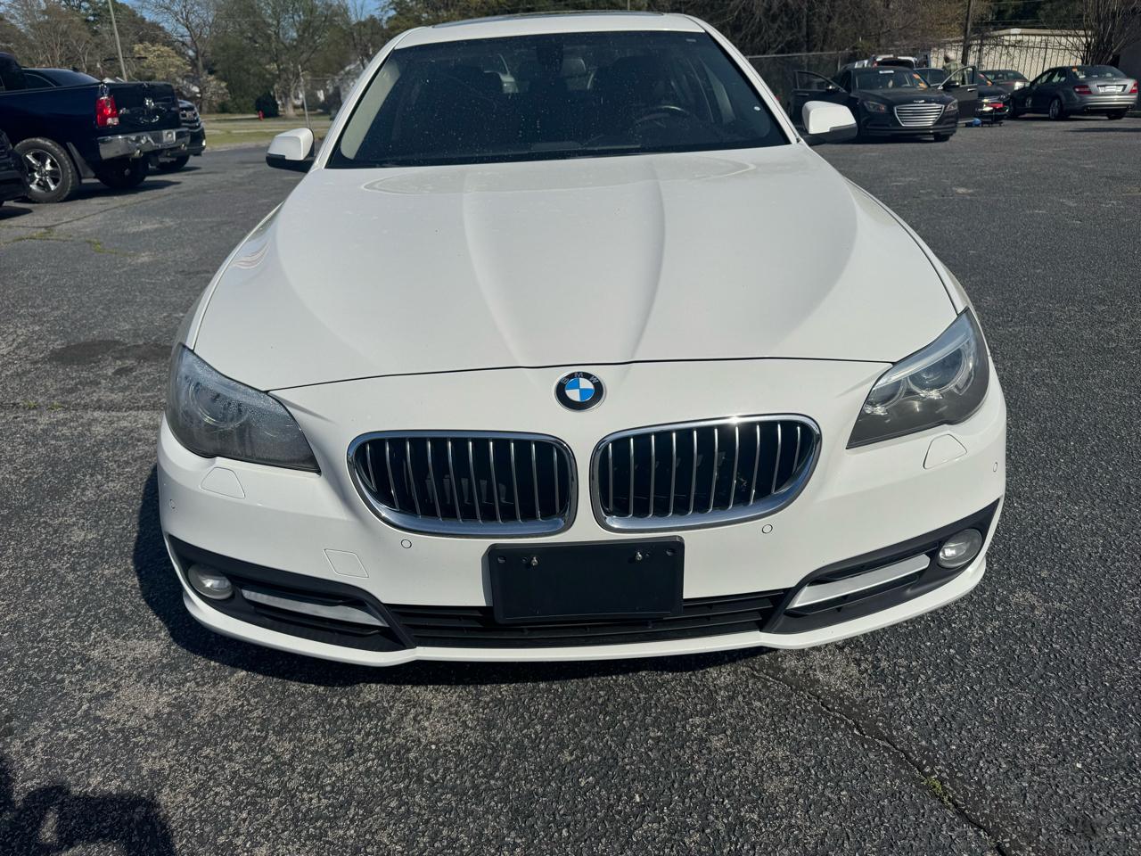 BMW 5 Series 4dr Sdn 528i xDrive AWD 2015