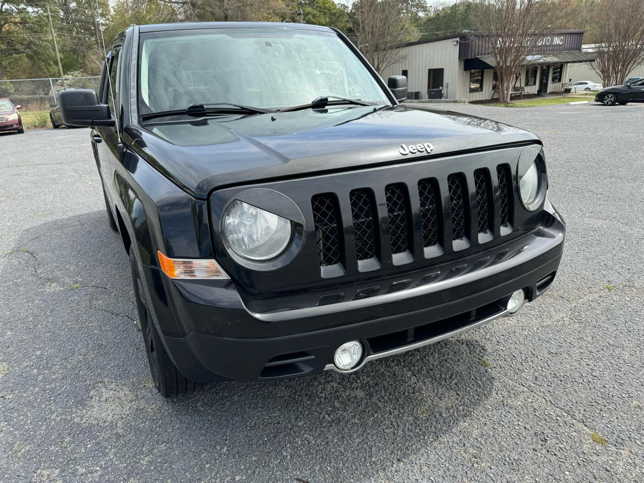 Jeep Patriot FWD 4dr Latitude 2012