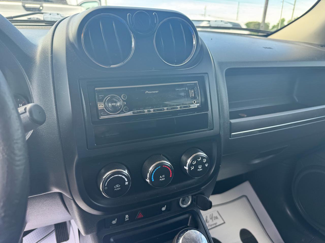 Jeep Patriot FWD 4dr Latitude 2012