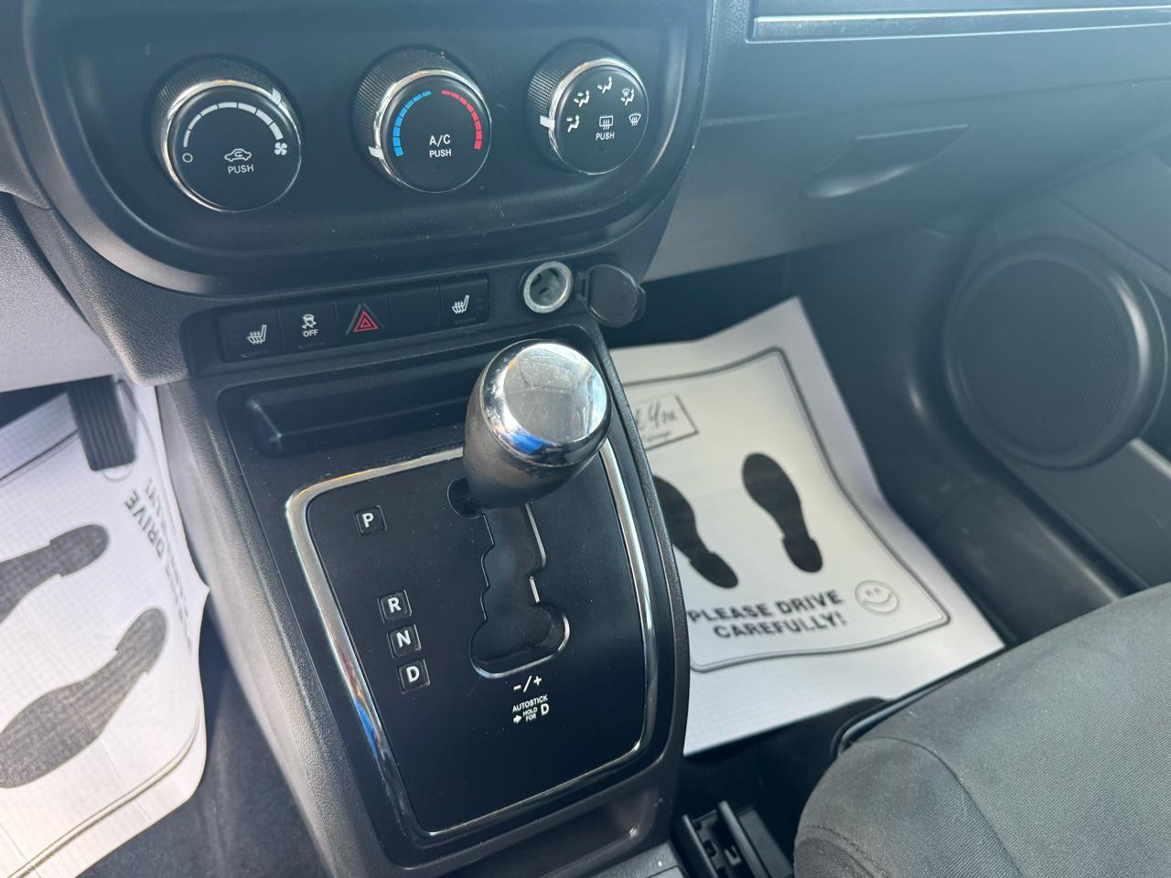 Jeep Patriot FWD 4dr Latitude 2012