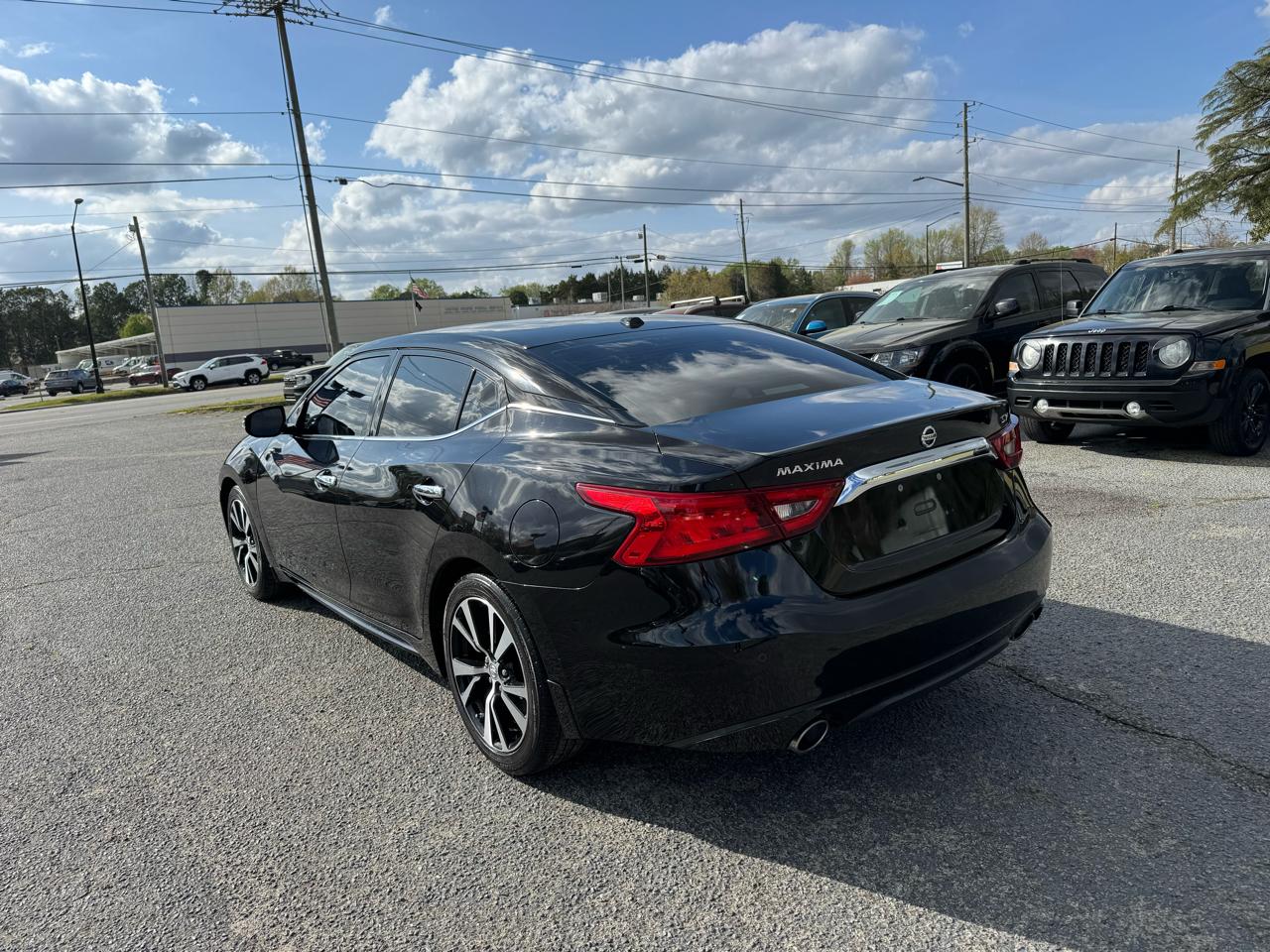 Nissan Maxima SV 3.5L 2018