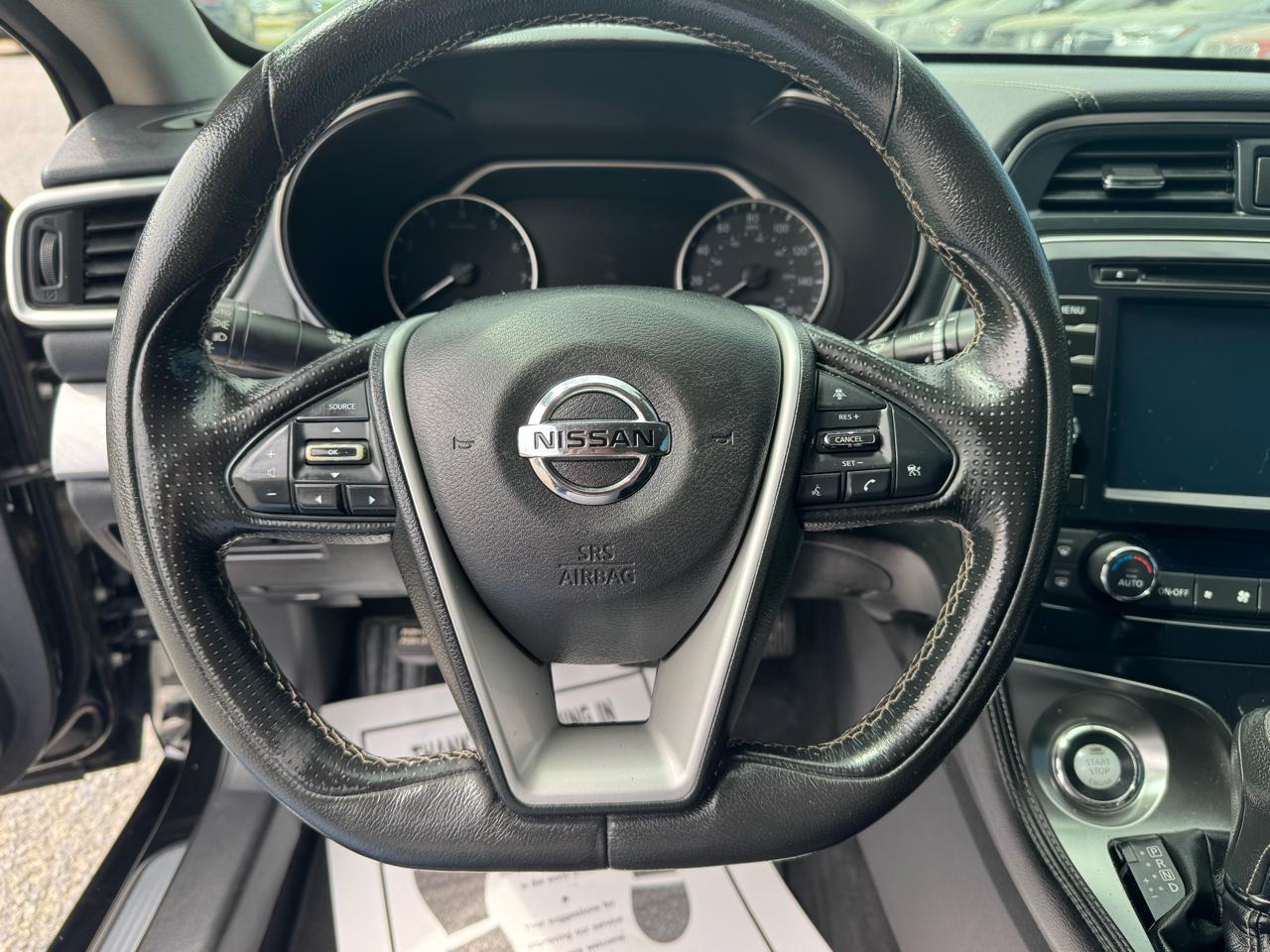 Nissan Maxima SL 3.5L 2017