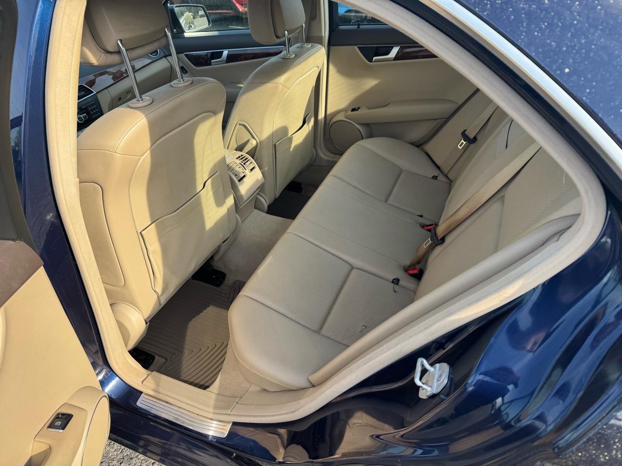 Mercedes-Benz C-Class 4dr Sdn C 300 Sport 4MATIC 2012