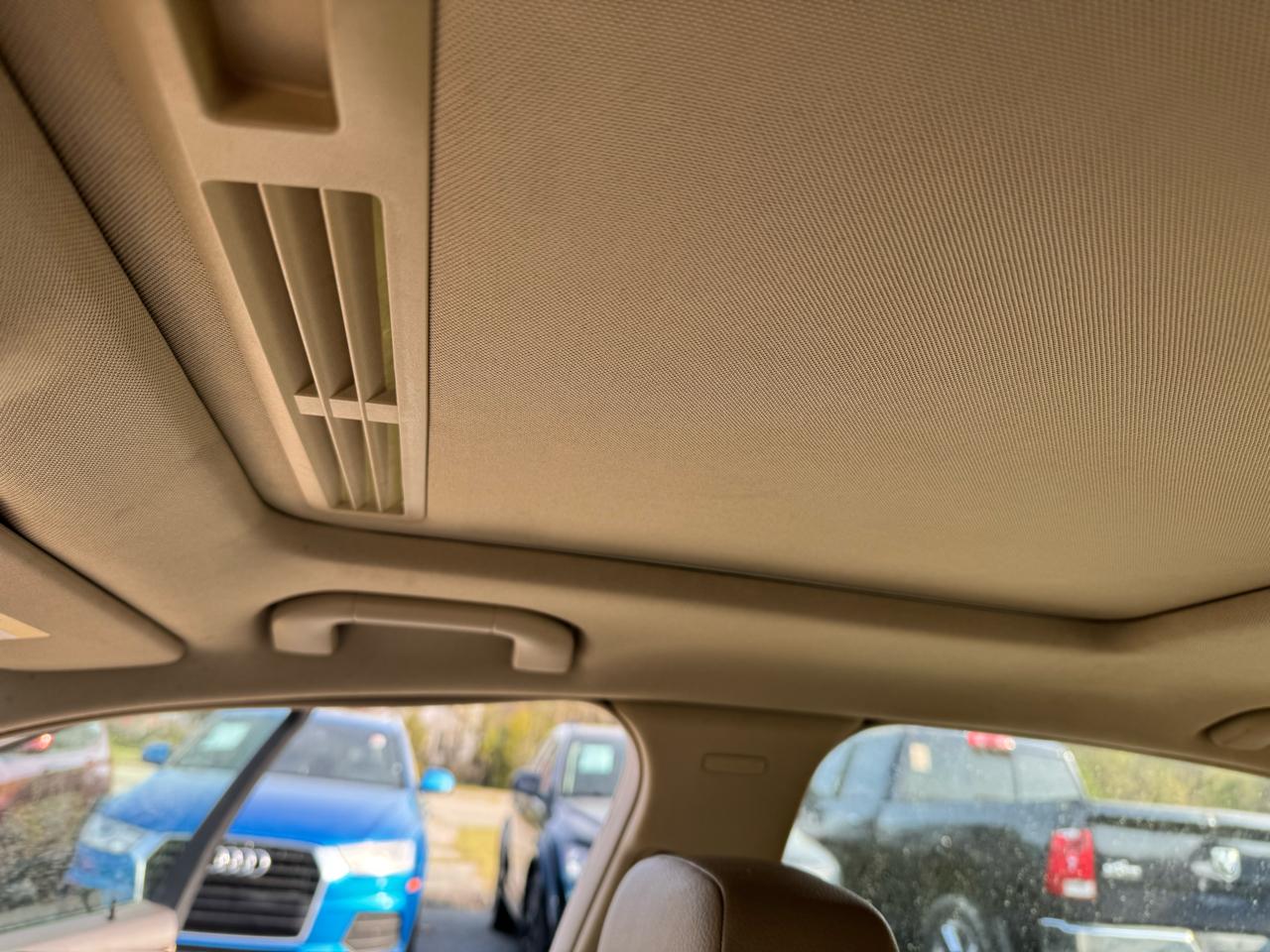 Mercedes-Benz C-Class 4dr Sdn C 300 Sport 4MATIC 2012