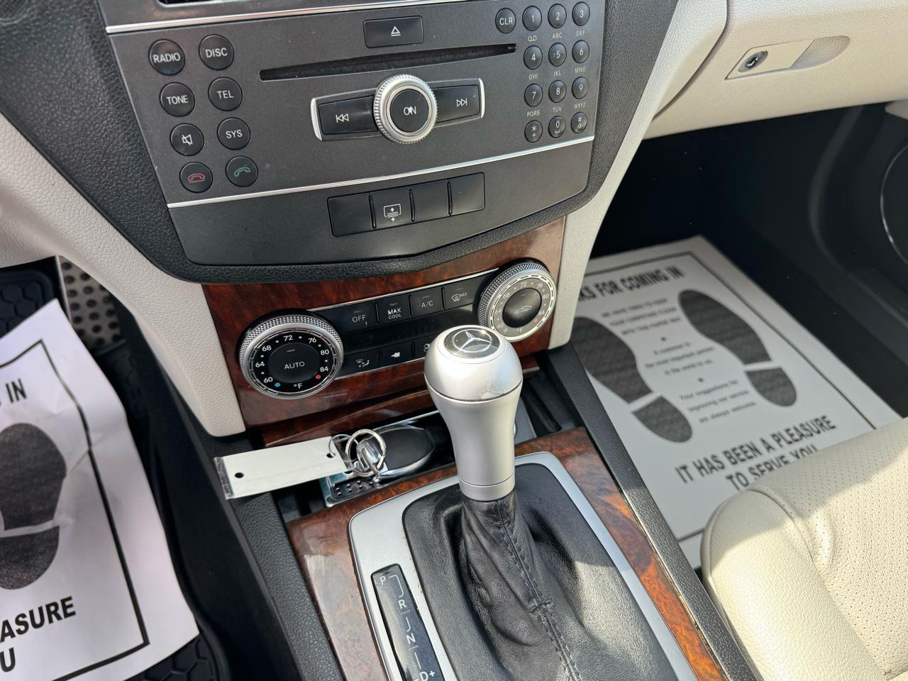 Mercedes-Benz C-Class 4dr Sdn C 300 Sport RWD 2011